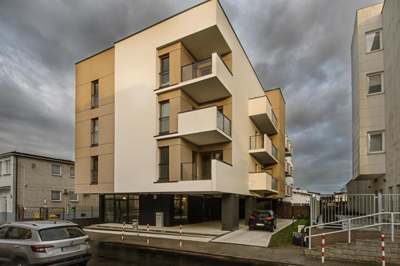 Apartamenty Centrum M - Komfortowe Noclegi Piaseczno  Exterior foto