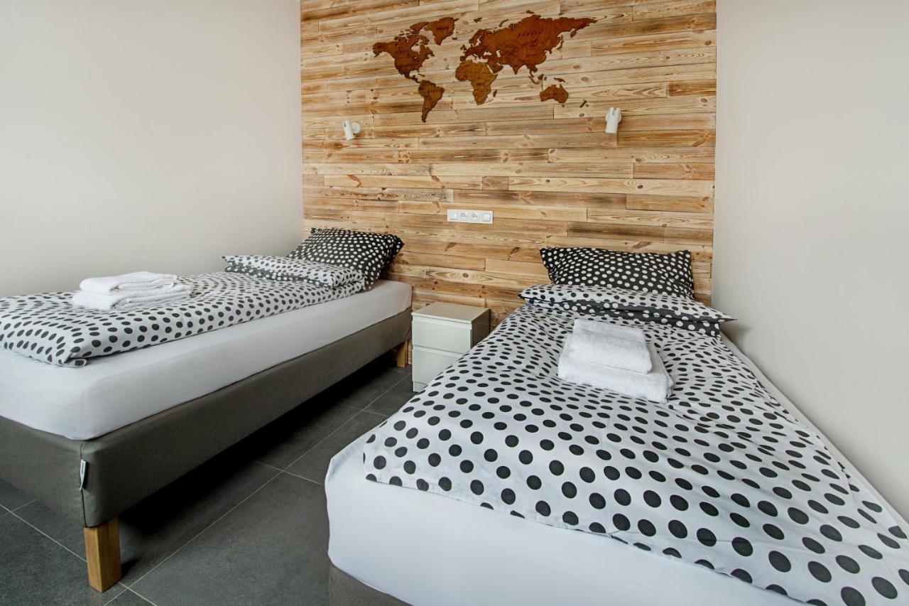 Apartamenty Centrum M - Komfortowe Noclegi Piaseczno  Exterior foto